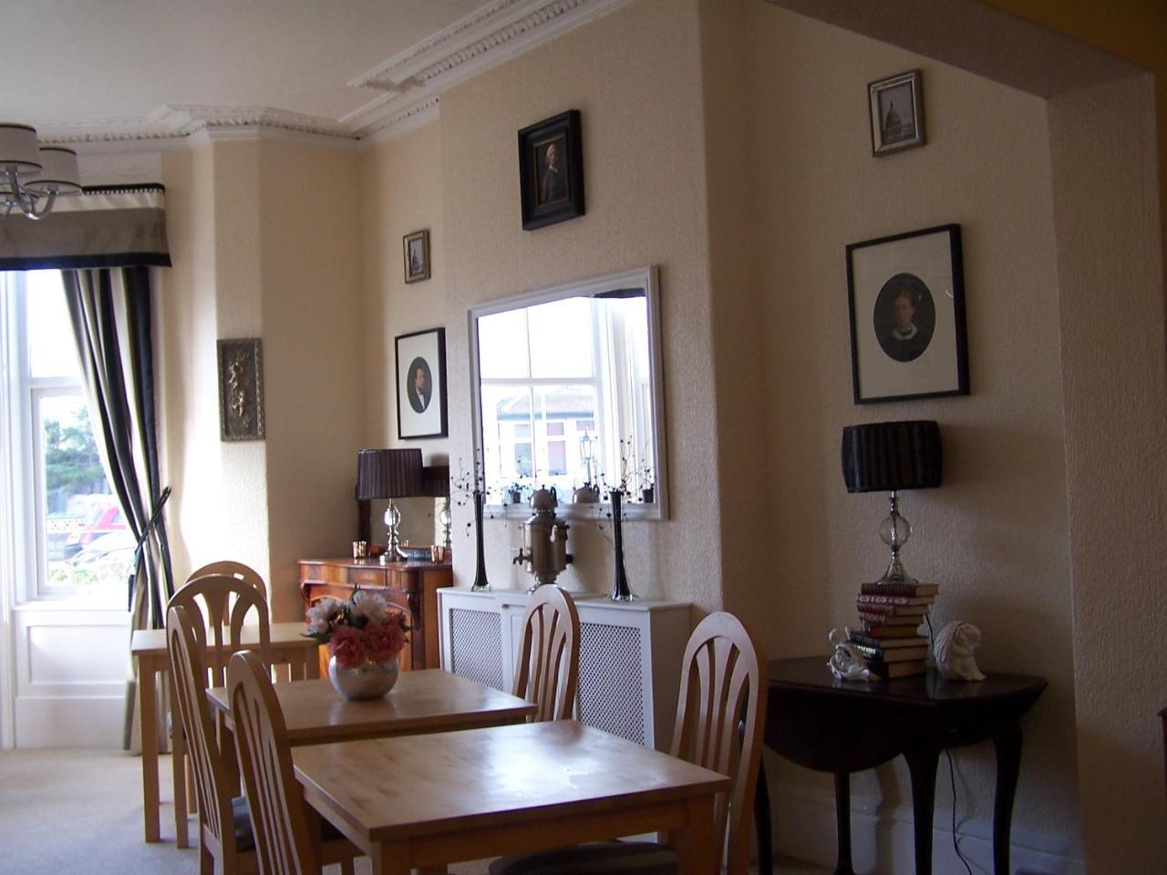 The Carmen Guesthouse (Adults Only) Llandudno Extérieur photo